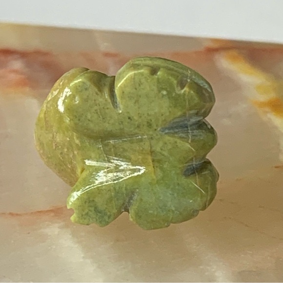 Vintage Hand Carved Frog Figurine Mini Southwest Stone Animal Fetish Serpentine - Picture 10 of 15
